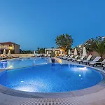 Esperia מלון 3*