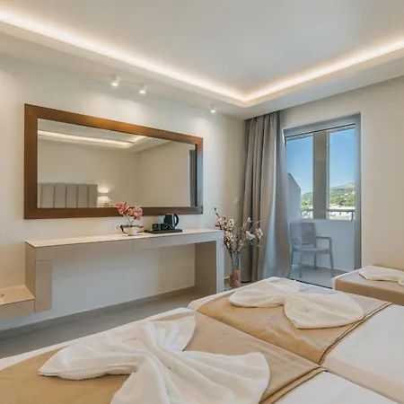 Hotel Esperia 3*