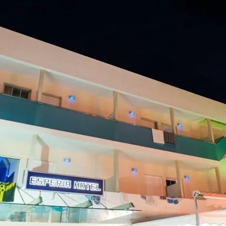Esperia Hotel 3*